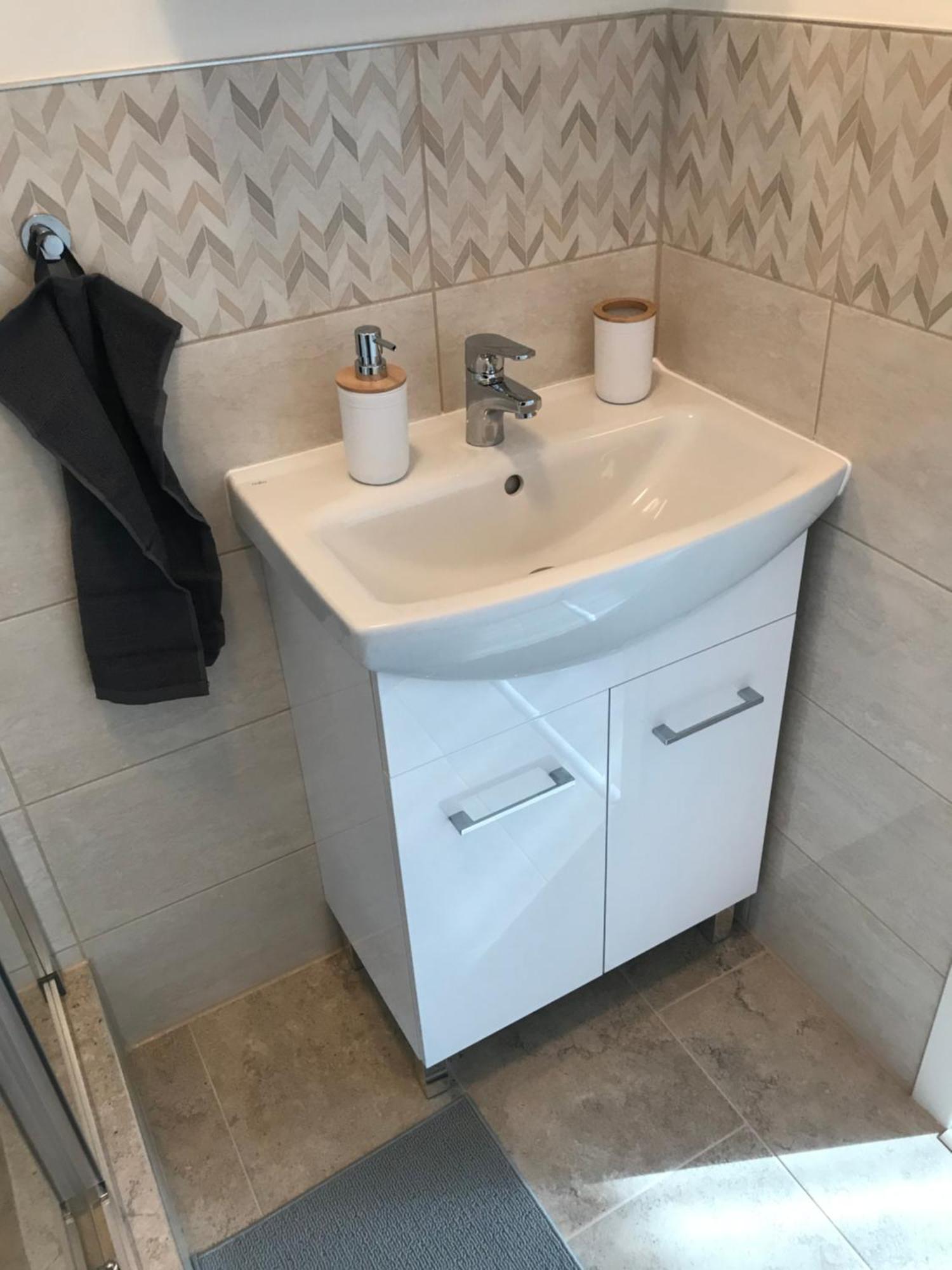 Beautiful Newly Refurbished Studio,fully Equipped Walking Distance To The Park Where Will Find The World Famous Szechenyi Thermal Bath Spa, Museums , And The Capital Circus , Ac, Smart Tv, High Speed Internet Appartamento